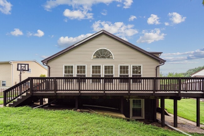 property at 12308 Hillmeade Station Dr