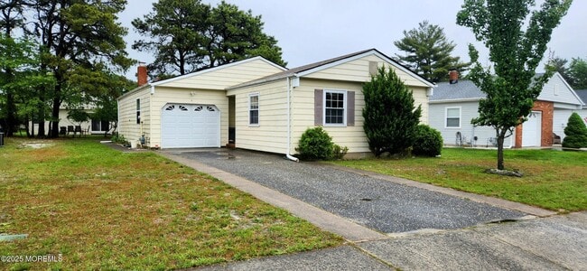 property at 6 Panama Ct
