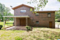 124 8th St in Pleasant Grove, AL - Foto de edificio - Building Photo