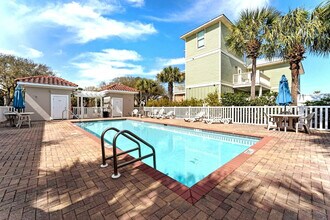 91 St Simon Cir in Miramar Beach, FL - Building Photo - Building Photo