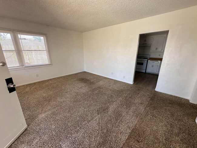 417 S Richmond Rd in Ridgecrest, CA - Building Photo - Building Photo