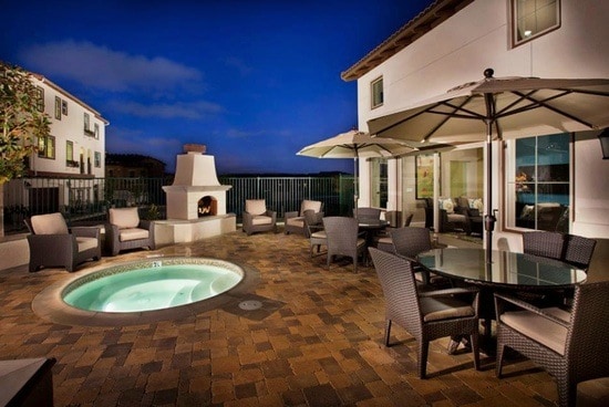 3000 E 19th St in Signal Hill, CA - Building Photo - Building Photo