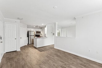 Banyan Grove in Virginia Beach, VA - Building Photo - Interior Photo