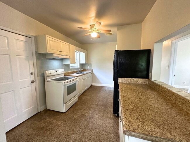 1206 NW 17th Ave in Fort Lauderdale, FL - Building Photo - Building Photo