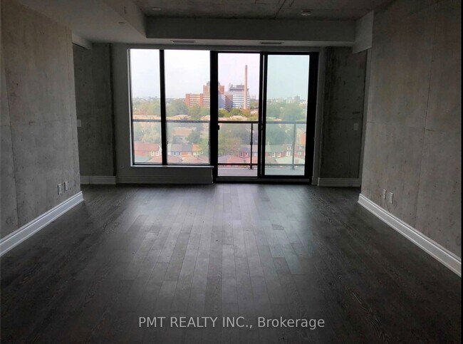 608-608 Richmond St W in Toronto, ON - Building Photo - Building Photo