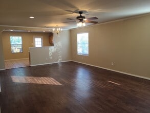 112 Willow Run in Cibolo, TX - Building Photo - Building Photo