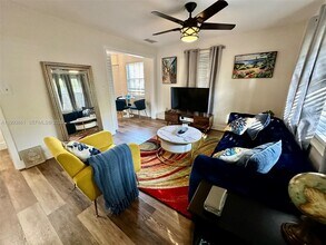 1710 NE 5th Ct in Fort Lauderdale, FL - Building Photo - Building Photo