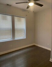 7240 S Cornell Ave, Unit Unit 1 in Chicago, IL - Building Photo - Building Photo