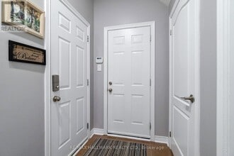 12 Hadfield Cir in Brampton, ON - Building Photo - Building Photo