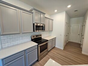 38 Sepia Oak Dr in Newnan, GA - Building Photo - Building Photo