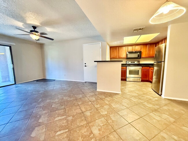 property at 5757 W Eugie Ave