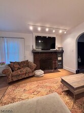 61 Luddington Rd in West Orange, NJ - Building Photo - Building Photo