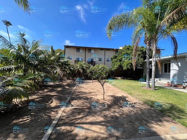 3310 Eureka Pl in Carlsbad, CA - Building Photo - Building Photo
