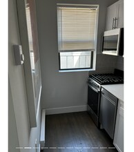 65 Park Dr, Unit 81-19 in Boston, MA - Foto de edificio - Building Photo