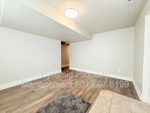 250 N 360 W in Clearfield, UT - Building Photo - Building Photo