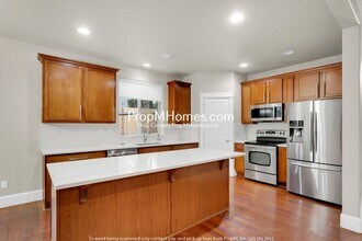 5907 NW Lark Meadow Terrace in Portland, OR - Building Photo - Building Photo