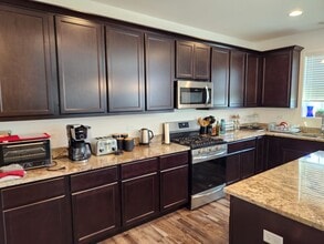 1912 Carlton Dr in Plainfield, IL - Building Photo - Building Photo