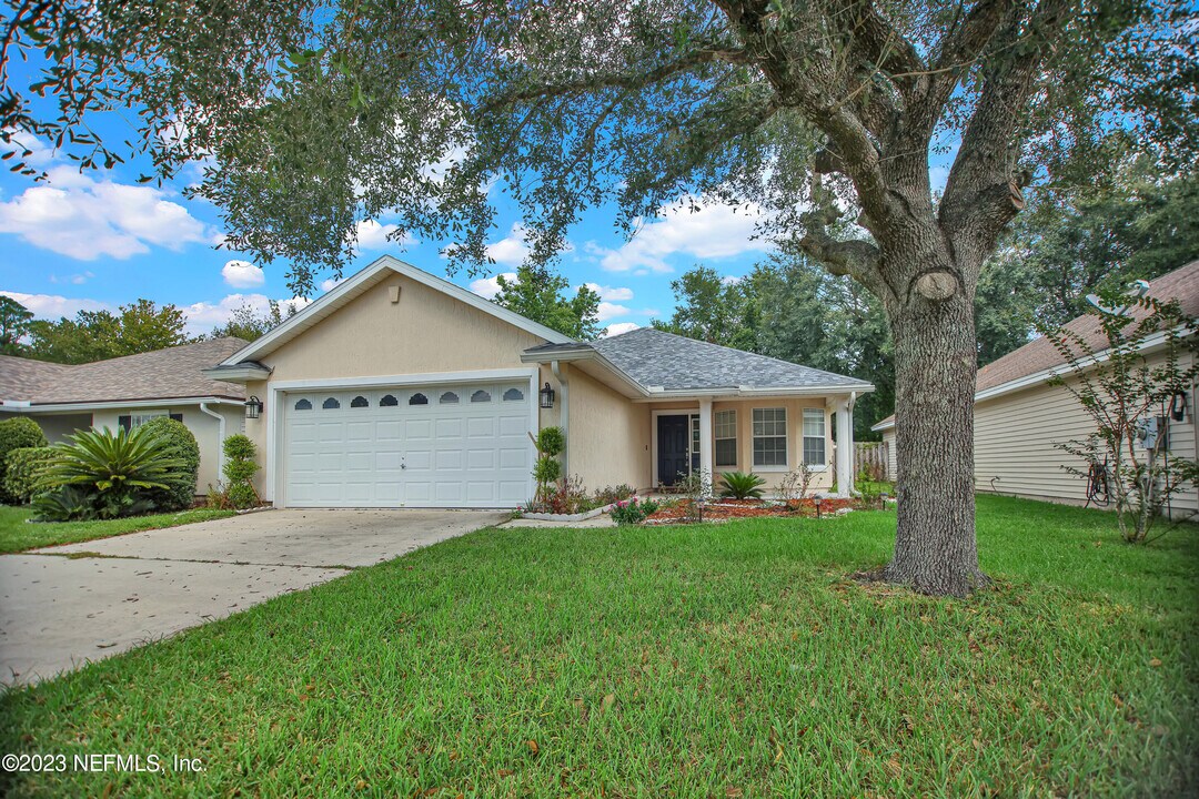 757 MacKenzie Cir in St. Augustine, FL - Building Photo