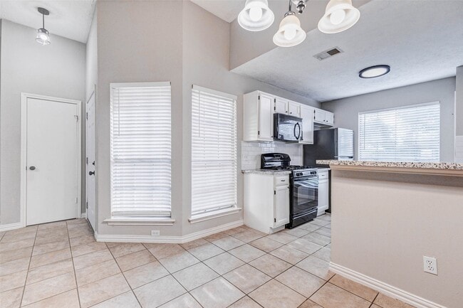 6715 Liberty Valley Dr