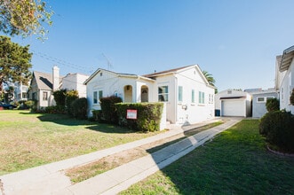 605 1/2-742-742 Virginia St in El Segundo, CA - Building Photo - Building Photo