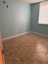 777 SW 111th Way in Pembroke Pines, FL - Building Photo - Building Photo