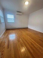 15-66 201st St in Queens, NY - Building Photo - Building Photo