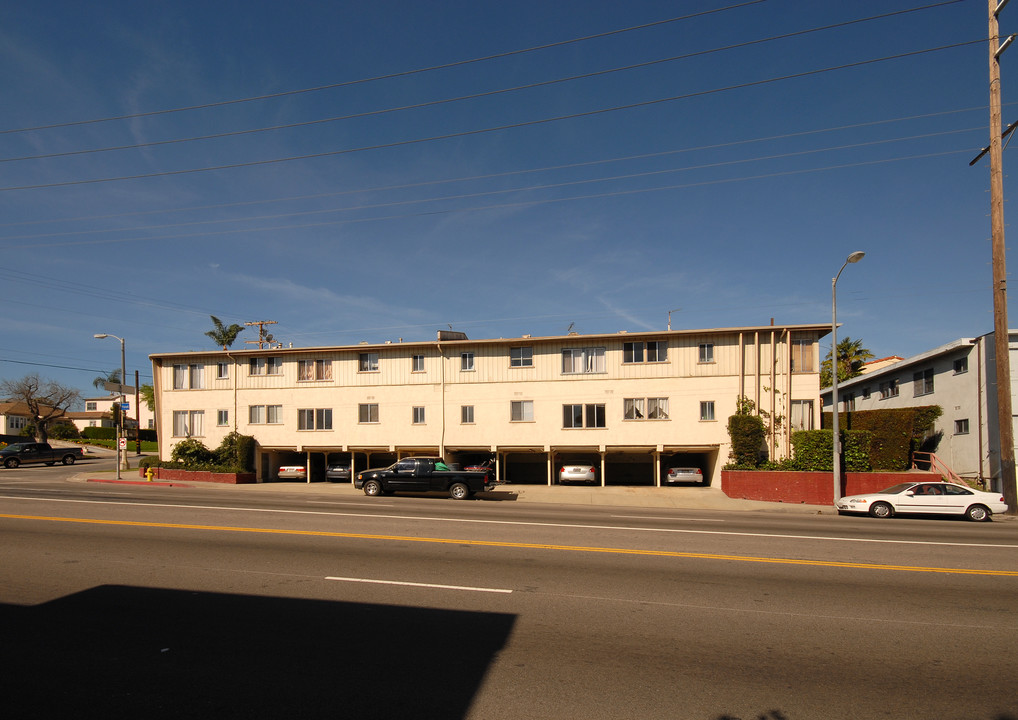 MMA in Los Angeles, CA - Building Photo