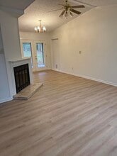 107 Hillside Dr in Georgetown, KY - Building Photo - Building Photo