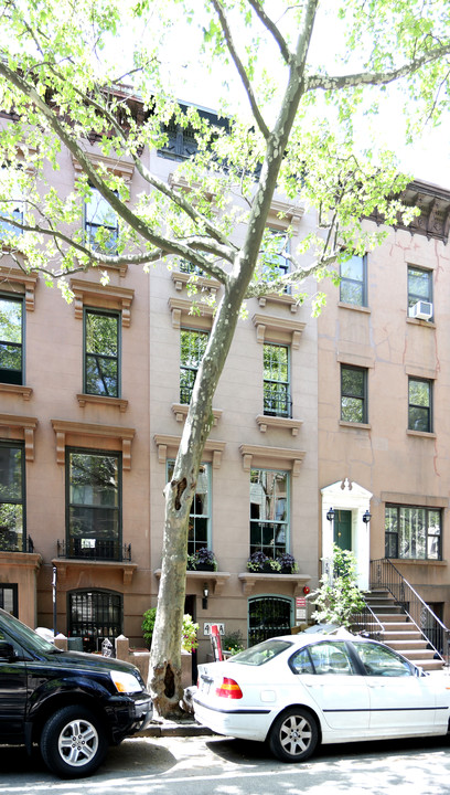 408A Clinton St in Brooklyn, NY - Foto de edificio