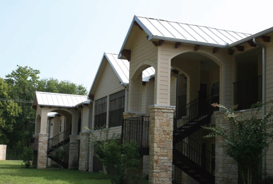 The Leaves of Winnsboro in Winnsboro, TX - Building Photo