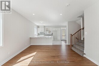 309 Falsetto St in Ottawa, ON - Building Photo - Building Photo