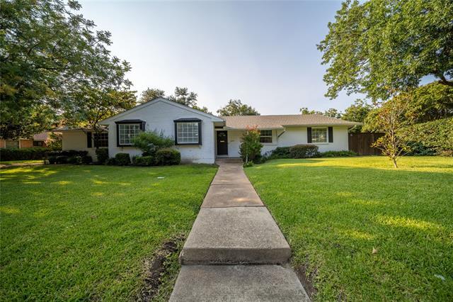 property at 3559 Warick Dr