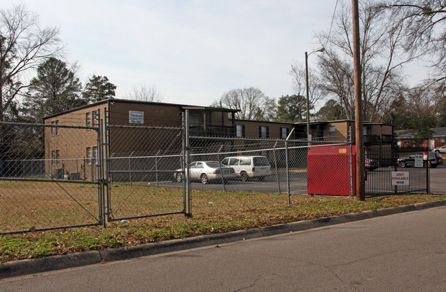 529 19th St in Tuscaloosa, AL - Foto de edificio - Building Photo