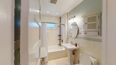 30 Roseclair St, Unit 1 in Boston, MA - Building Photo - Building Photo