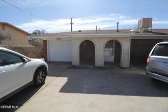 6937 Alto Rey Ave in El Paso, TX - Building Photo - Building Photo