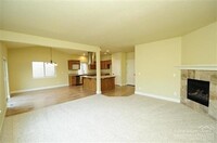 2950 NE Dogwood Dr in Bend, OR - Foto de edificio - Building Photo