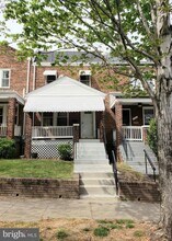 1618 D St NE in Washington, DC - Building Photo - Building Photo