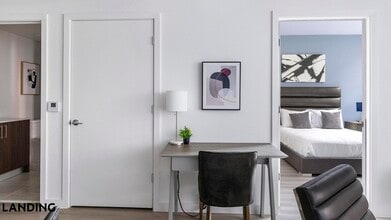 3830 NW 11th St, Unit 1-205 in Miami, FL - Foto de edificio - Building Photo