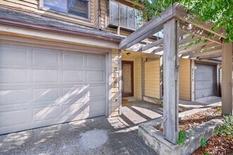 3920 Whooping Crane Cir in Virginia Beach, VA - Building Photo - Building Photo