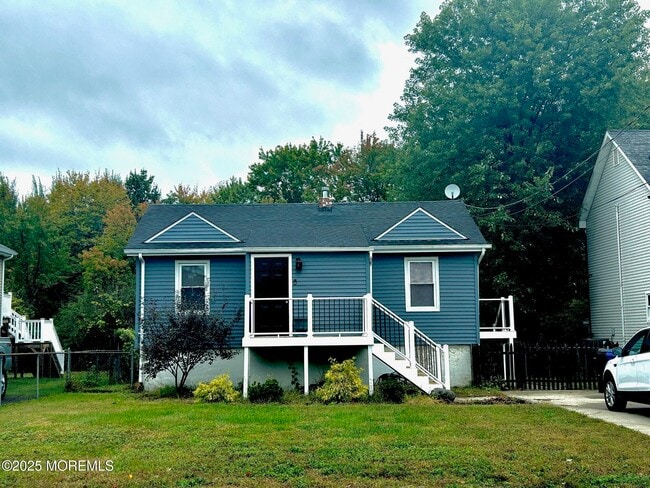 13 Willow St