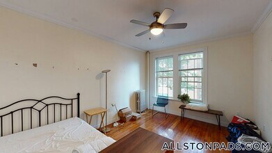 15 Glenville Ave, Unit 10 in Boston, MA - Foto de edificio - Building Photo