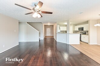 11506 Moonlight Ridge Dr, Unit 124OSPREY in Humble, TX - Foto de edificio - Building Photo