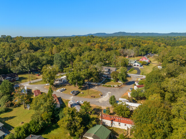 15 Susie Cir in Walhalla, SC - Building Photo - Building Photo