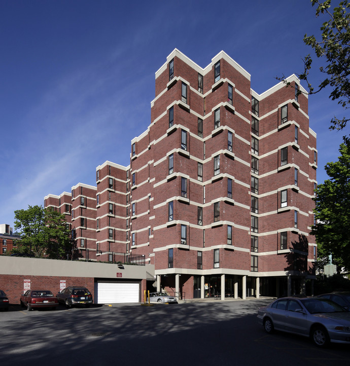 Beneficent House in Providence, RI - Foto de edificio