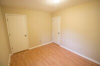 2304 Kendallwood photo'