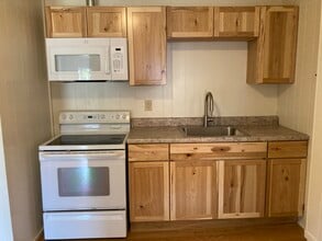 12 W Southern Ave, Unit 12 in South Williamsport, PA - Building Photo - Building Photo