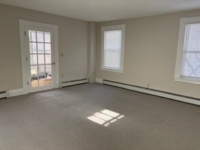 20 Harding St, Unit #1 in Andover, MA - Building Photo - Building Photo