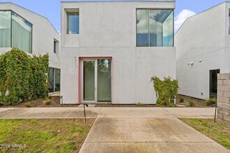 1337 E Polk St in Phoenix, AZ - Building Photo - Building Photo