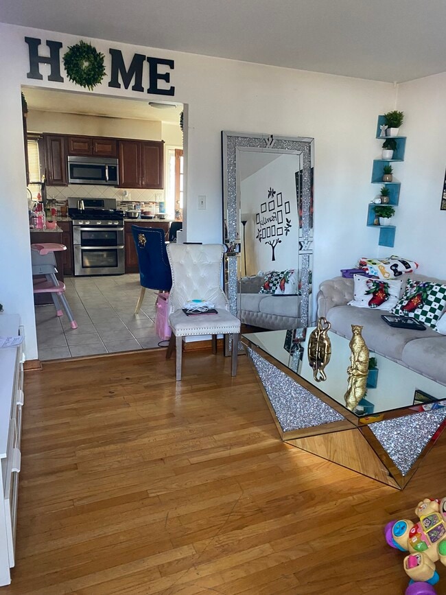 232 S 18th Ave in Manville, NJ - Building Photo - Building Photo