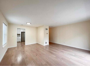 421 Perkins St in Oakland, CA - Foto de edificio - Building Photo